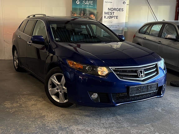 Honda Accord 2 of 30