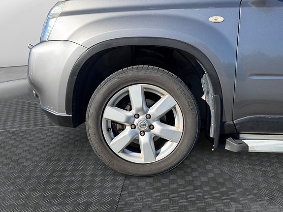 Nissan X-Trail 8 of 14