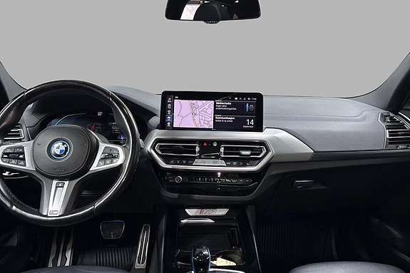 BMW iX3 10 of 30