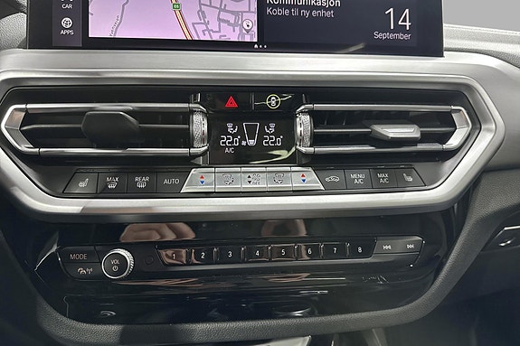 BMW iX3 15 of 30