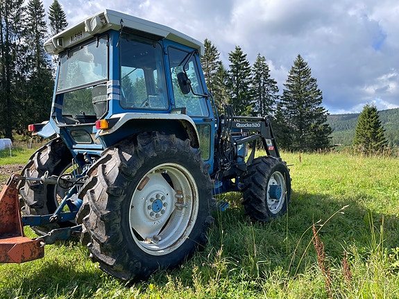 Ford 6610 4 of 10