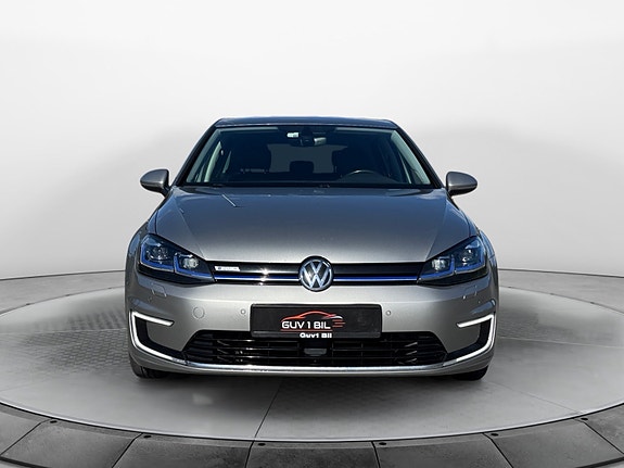 Volkswagen e-Golf VII 2 of 15