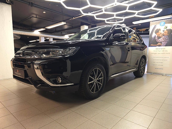 Mitsubishi Outlander 3 of 30