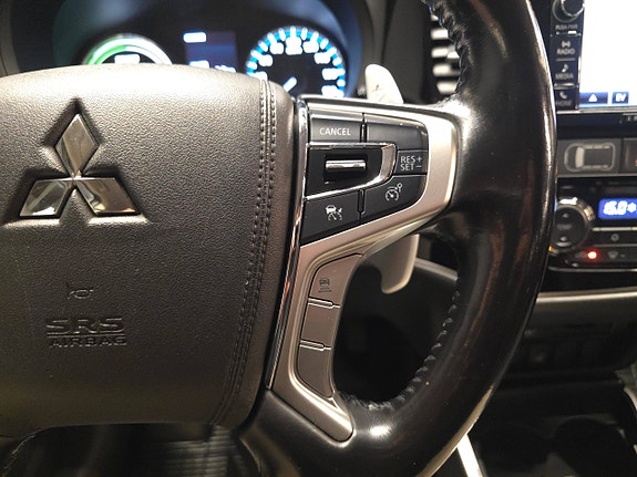 Mitsubishi Outlander 16 of 30