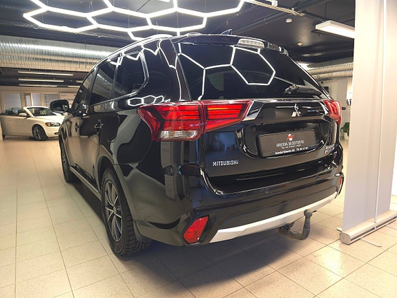 Mitsubishi Outlander 7 of 30