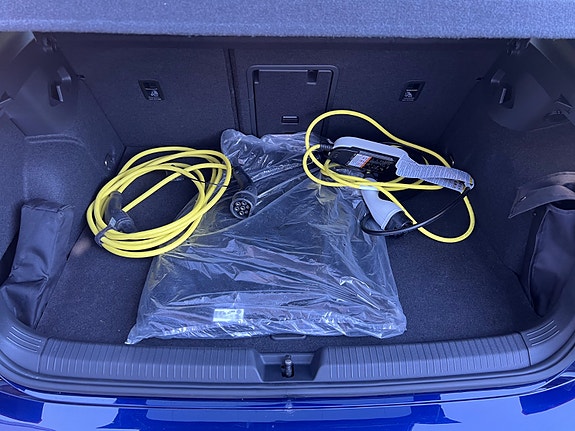Volkswagen Golf VIII 18 of 19