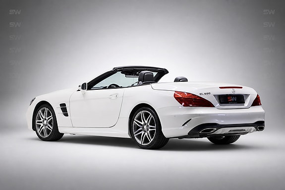 Mercedes-Benz SL500 5 of 19