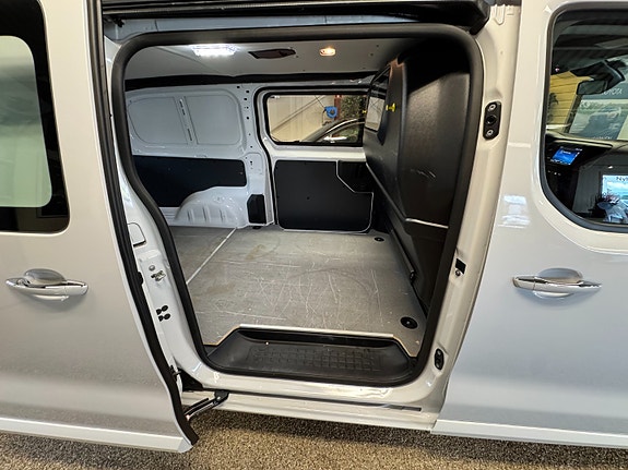 Toyota Proace 23 of 30