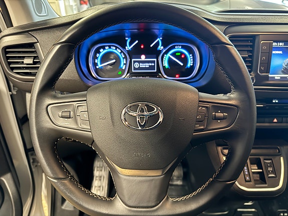 Toyota Proace 12 of 30