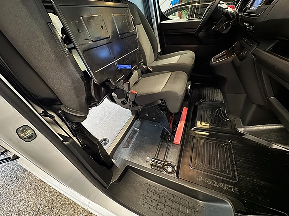 Toyota Proace 27 of 30