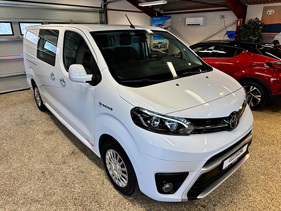 Toyota Proace 7 of 30