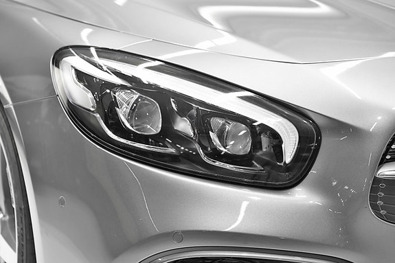 Mercedes-Benz SL400 12 of 27