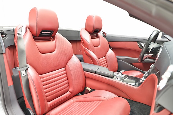 Mercedes-Benz SL400 9 of 27