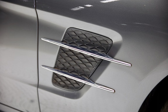 Mercedes-Benz SL400 20 of 27