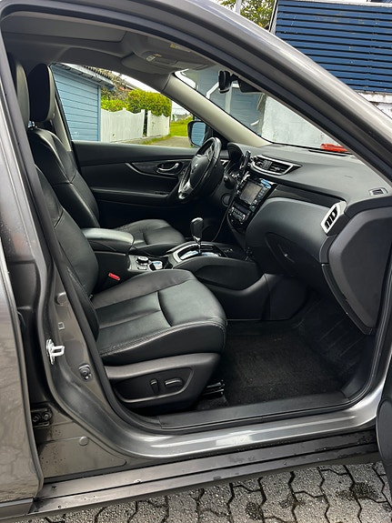 Nissan X-Trail 8 of 30