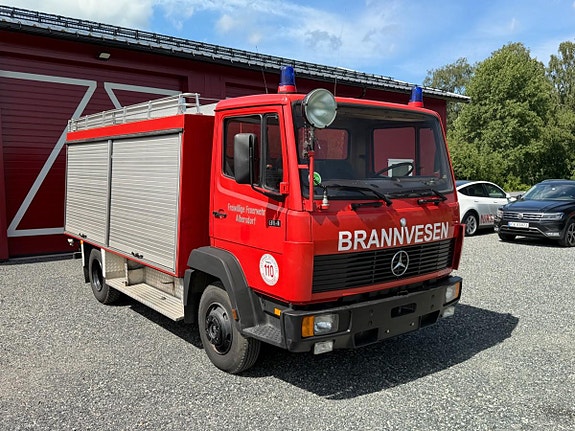 Mercedes-Benz 814 4 of 30