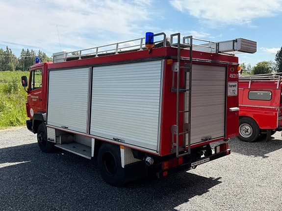Mercedes-Benz 814 14 of 30
