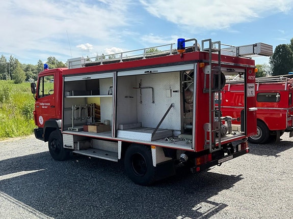 Mercedes-Benz 814 15 of 30