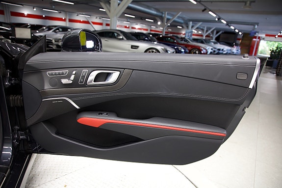 Mercedes-Benz SL350 20 of 30