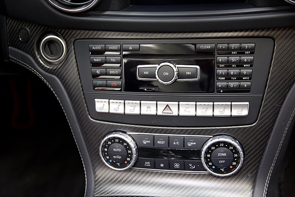 Mercedes-Benz SL350 13 of 30