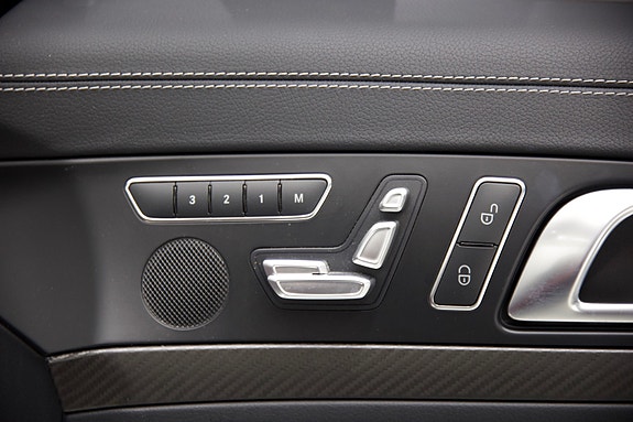 Mercedes-Benz SL350 17 of 30