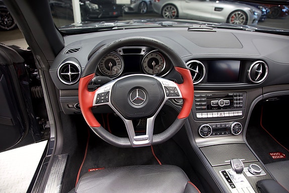 Mercedes-Benz SL350 10 of 30
