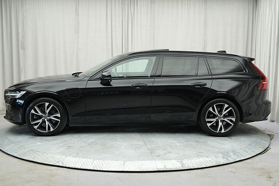 Volvo V60 7 of 30