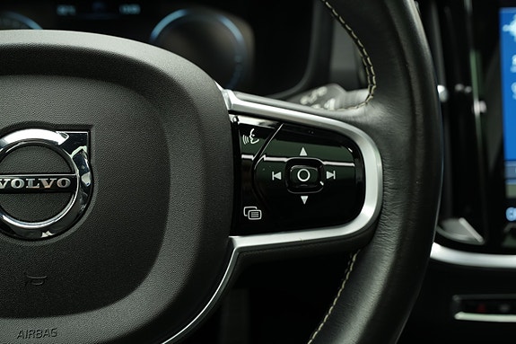Volvo V60 25 of 30