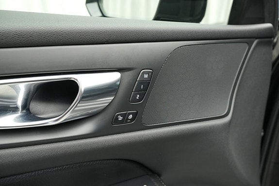 Volvo V60 19 of 30