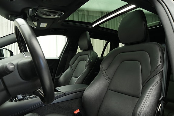 Volvo V60 20 of 30