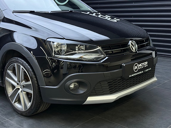 Volkswagen Polo Cross 3 of 30