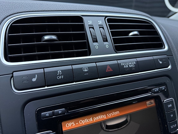 Volkswagen Polo Cross 16 of 30