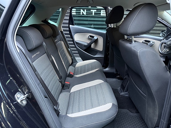 Volkswagen Polo Cross 26 of 30