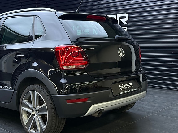 Volkswagen Polo Cross 6 of 30