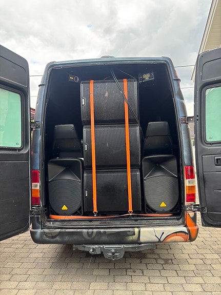 Mercedes-Benz Sprinter 412 4 of 8