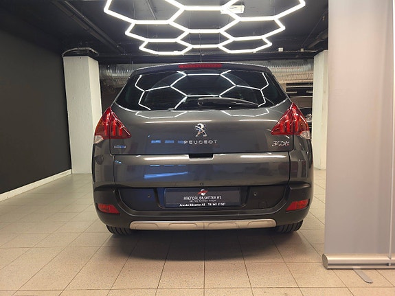 Peugeot 3008 8 of 30