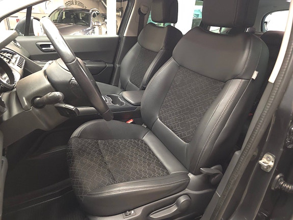 Peugeot 3008 30 of 30