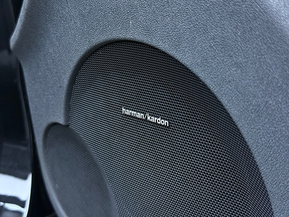 Mercedes-Benz SLK350 21 of 30