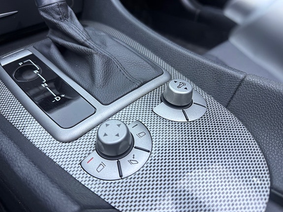 Mercedes-Benz SLK350 22 of 30