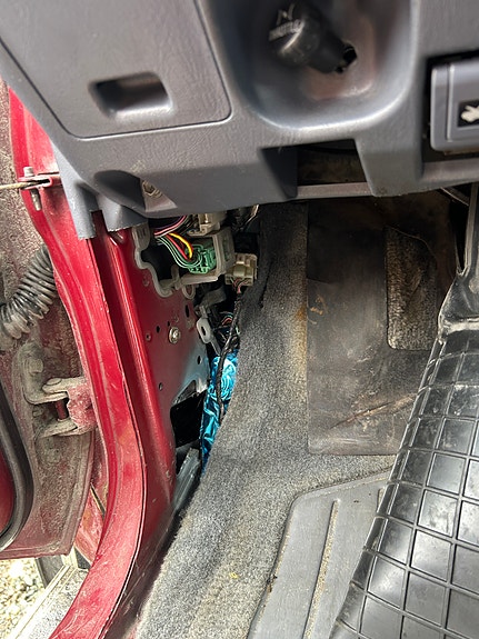 Toyota HiLux 17 of 20
