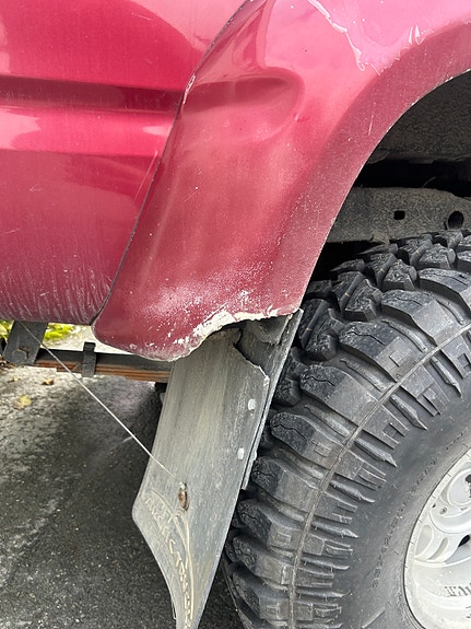 Toyota HiLux 14 of 20