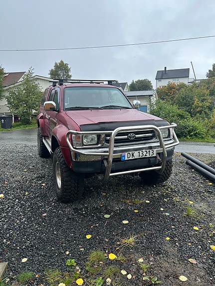 Toyota HiLux 3 of 20