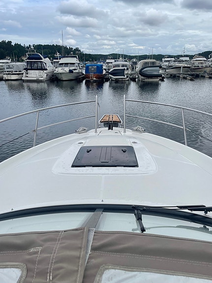 Bavaria Sport 29 – Volvo Penta D4-260 – svært velutstyrt og godt fulgt opp 3 of 16