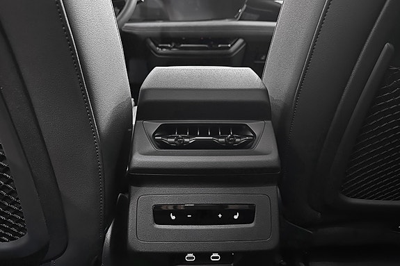 Audi A6 e-tron 27 of 28