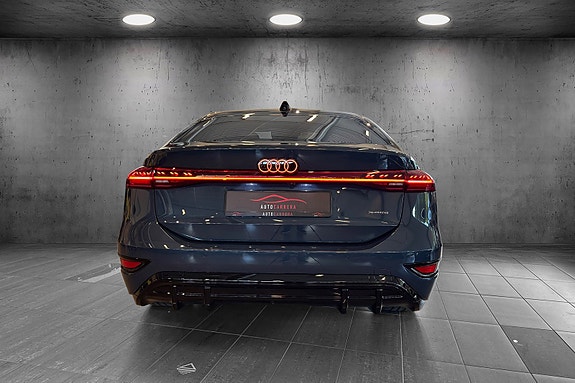 Audi A6 e-tron 4 of 28