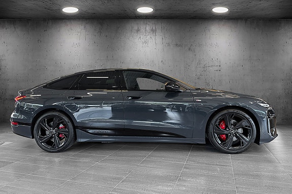Audi A6 e-tron 6 of 28