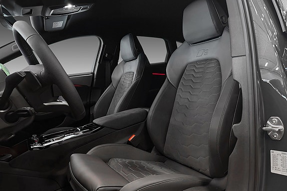 Audi A6 e-tron 11 of 28