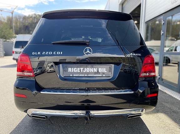 Mercedes-Benz GLK220 3 of 30