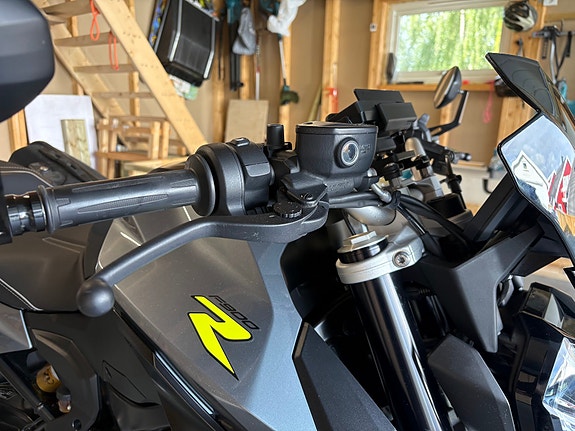 BMW F 900 R 13 of 25