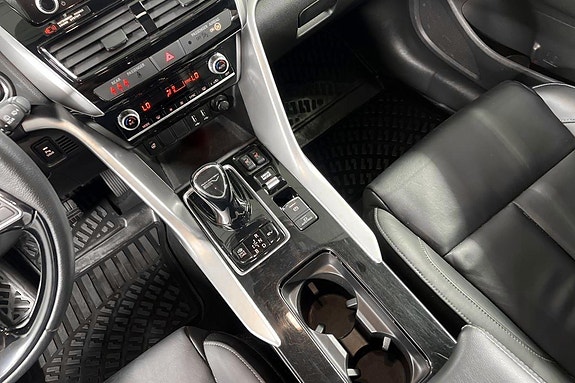 Mitsubishi Eclipse Cross 8 of 29